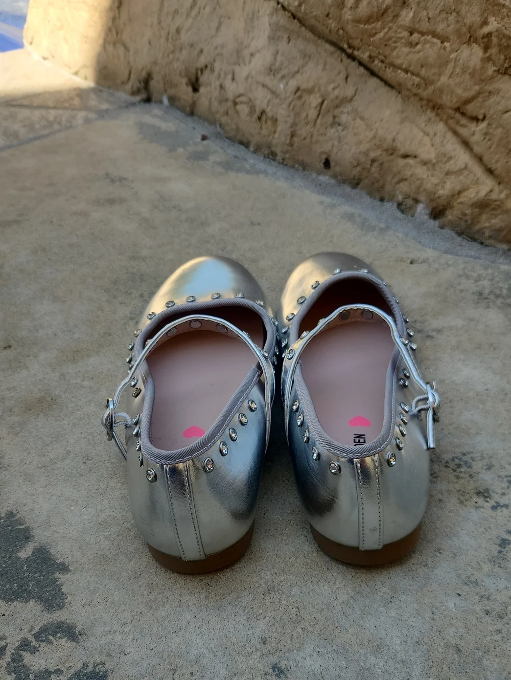 Steve Madden Silver Ballet Flats Size 4